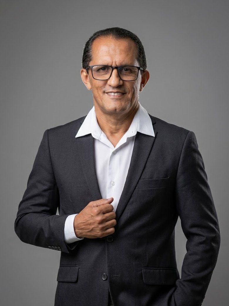 Francivaldo Silva Ribeiro, corretor de seguros sênior e planejador financeiro CFP